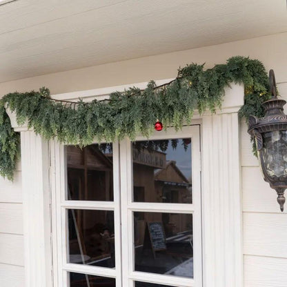 Pre-lit Christmas Cedar Garland